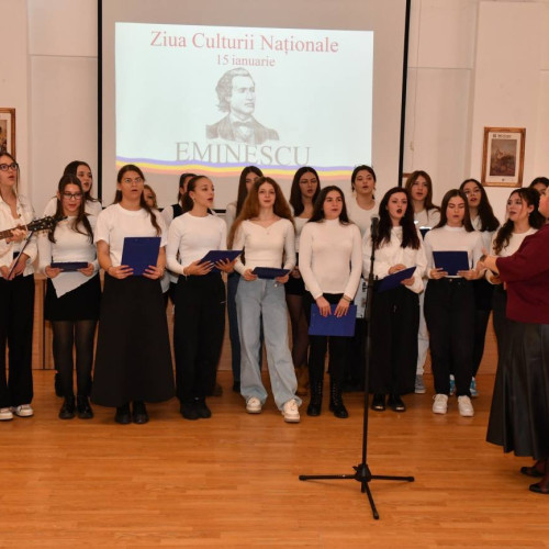 La Răcari, Ziua Culturii Naționale a adus un omagiu profund lui Mihai Eminescu