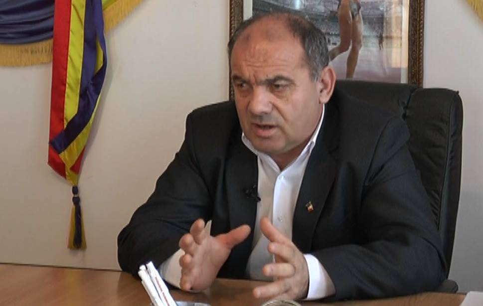 Primarul Ion Bîrcă susține că nu va concedia angajați în Primăria Turburea