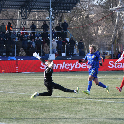 Unirea Slobozia pierde cu 1-3 în fața UTA Arad în primul meci oficial de SuperLigă la Slobozia