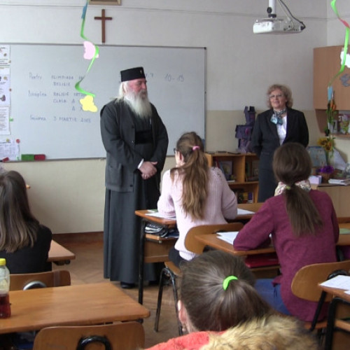 Patriarhia afirmă că participarea la orele de Religie este un drept constituțional al elevilor
