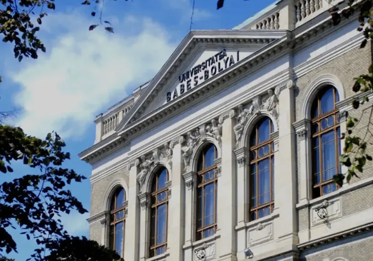 Universitatea Babeș-Bolyai utilizează roboți pentru a susține terapia copiilor cu autism