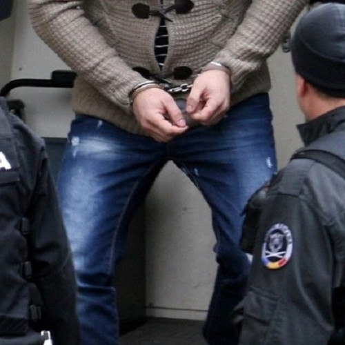 Polițiștii din Giurgiu rețin un bărbat pentru infracțiuni de pornografie infantilă