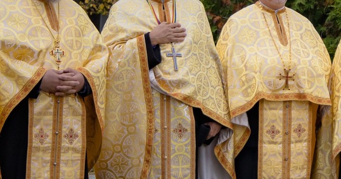 Părintele Ionuț Apetrei vorbește despre rolul preoților în menținerea credinței ortodoxe