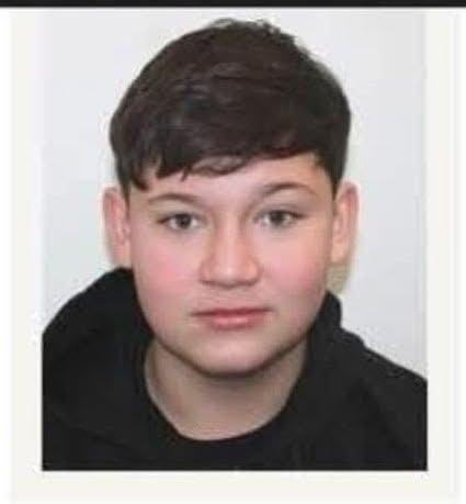 Băiat dispărut din Cenei, găsit mort în grădină; anchetă în desfășurare