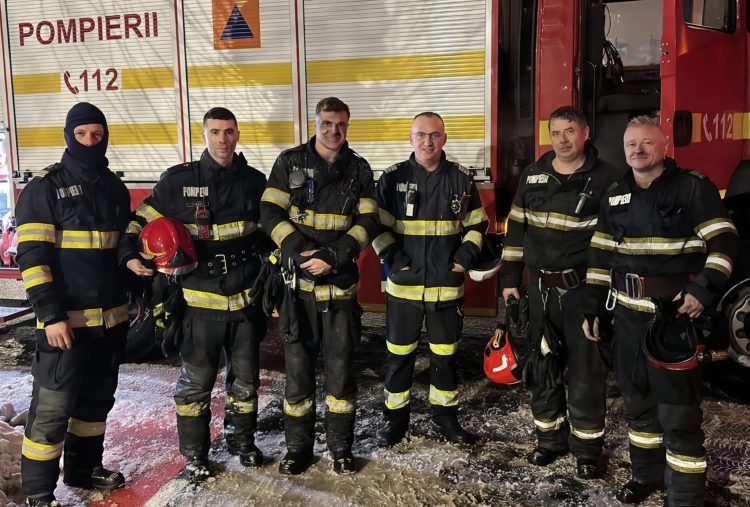Pompierii din Maramureș își definesc misiunea prin curaj și devotament față de comunitate