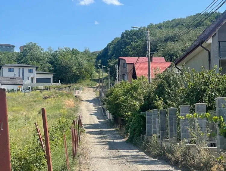 Primăria Apahida începe modernizarea străzii Pădurii din Dezmir