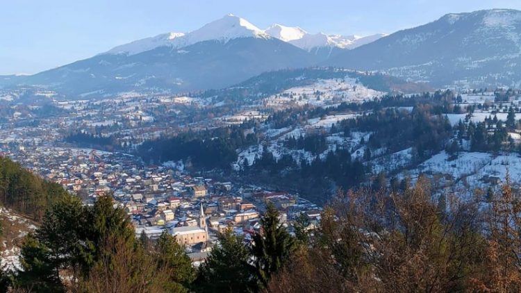 Comuna Moisei găzduiește Forumul Comisiilor Parlamentare Juridice pentru consolidarea statului de drept