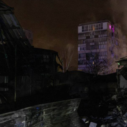 Rusia atacă Kiev și Harkov, produce victime și întreruperi în alimentarea cu energie