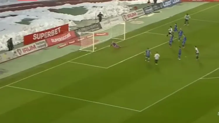 Universitatea Cluj urcă pe loc de play-off după victoria cu Unirea Slobozia