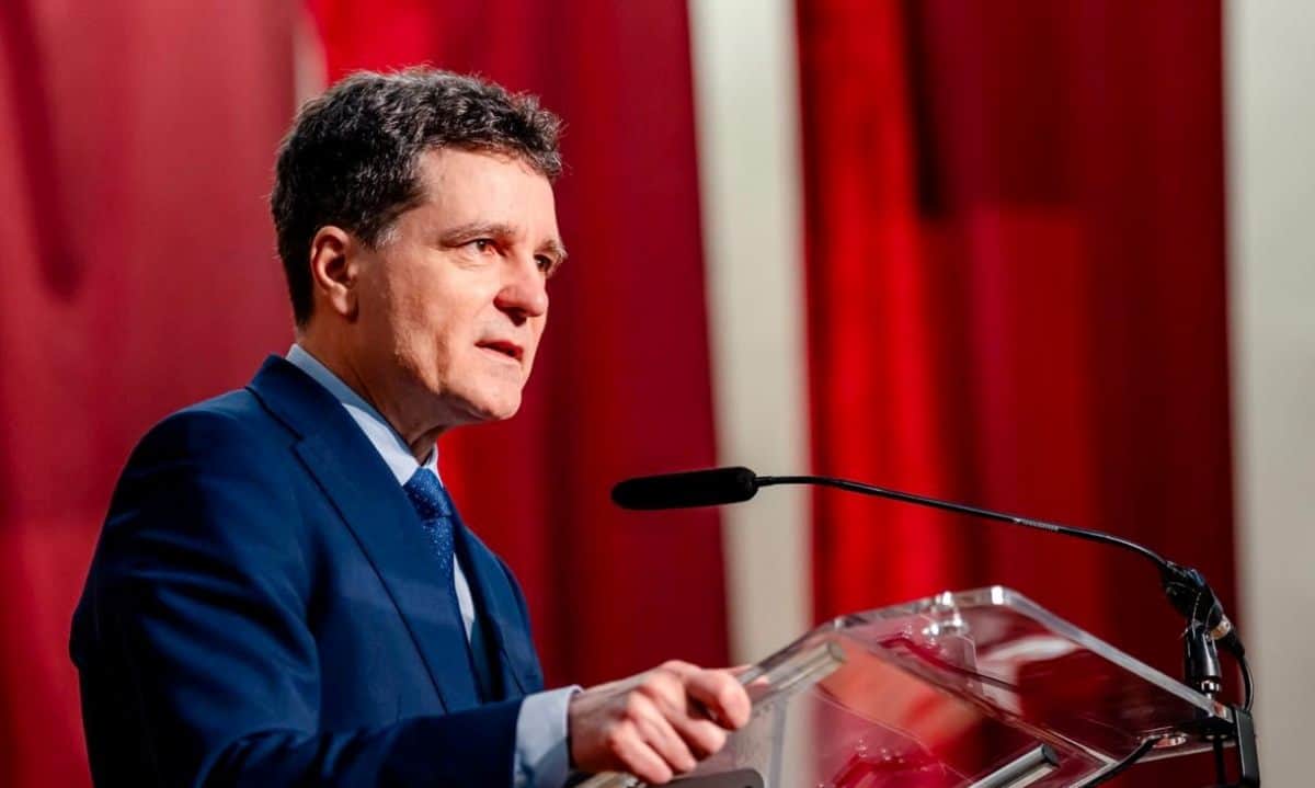 Președintele Nicușor Dan avertizează asupra impactului declarațiilor politice asupra economiei