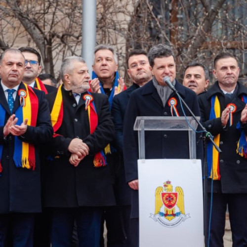 Nicuşor Dan reafirmă respectul pentru istorie şi imnul naţional la Unirea Principatelor
