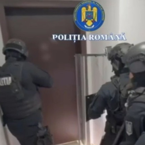 Poliția reține bărbatul care și-a sechestrat fosta iubită și copilul în București