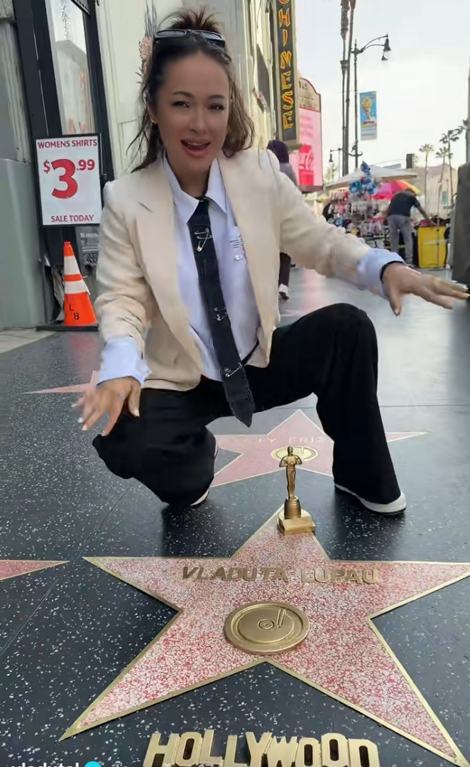 Vlăduța Lupău afișează o stea pe Hollywood Walk of Fame, costul ridicând controverse