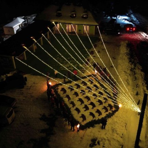 Acces restricționat la conținut protejat prin parolă