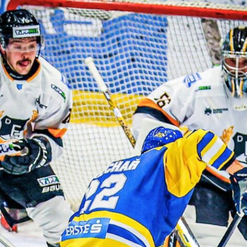 Corona Brașov Wolves rămâne lider în Erste Liga după meciuri intense