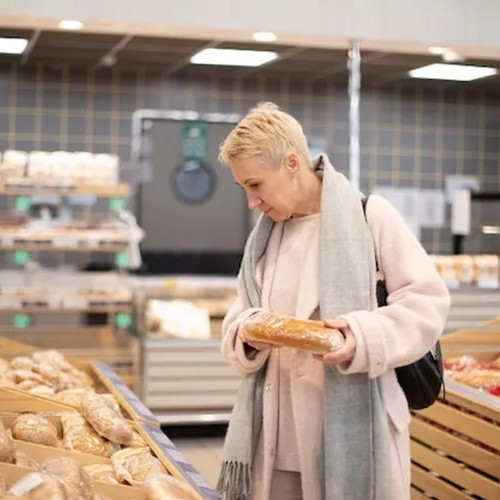 Scumpirea pâinii afectează bugetul românilor: prețurile au crescut cu peste 8%
