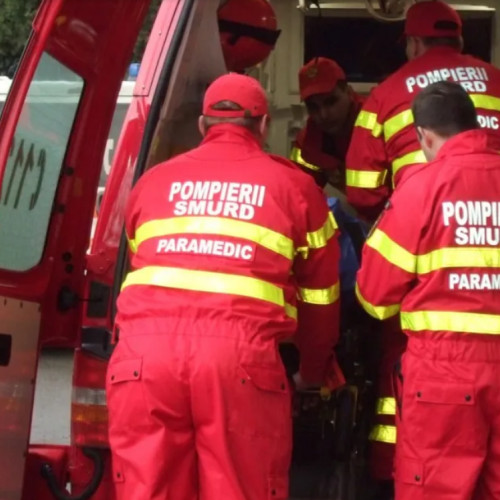 Accident rutier în Târgoviște: două autoturisme implicate