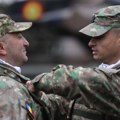 Ministrul Apărării respinge zvonurile despre tăierea pensiilor militarilor