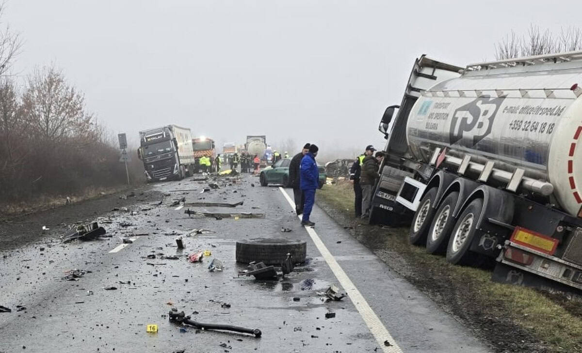 Accident tragic pe DN6: Șase persoane și-au pierdut viața