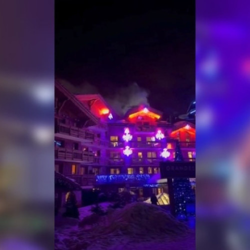 Incendiu la Hotelul Grandes Alpes din Courchevel: 83 de persoane evacuate