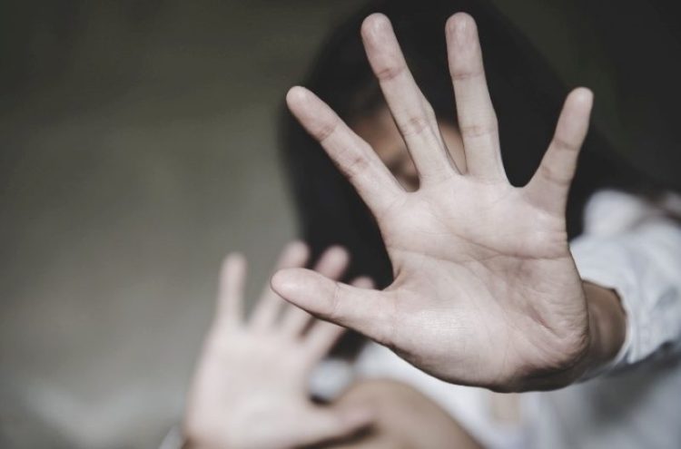 Un bărbat din Baia Sprie reținut pentru violență în familie