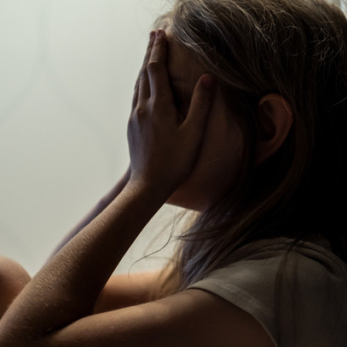 Acuzații grave pentru patru minori după agresiunea unei fete de 15 ani în Lyon