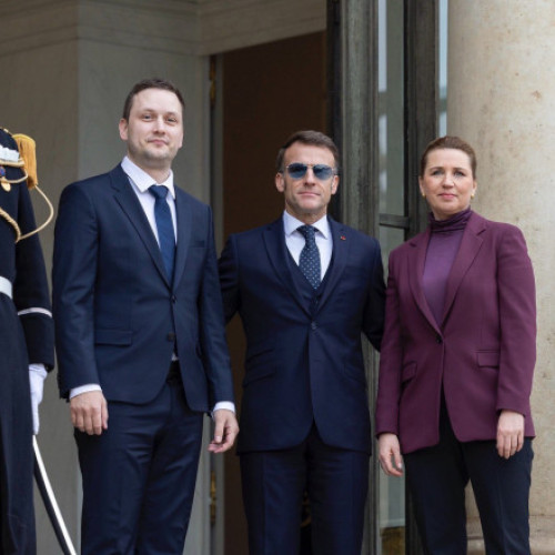 Macron și liderii nordici cer o reînarmare strategică a Europei