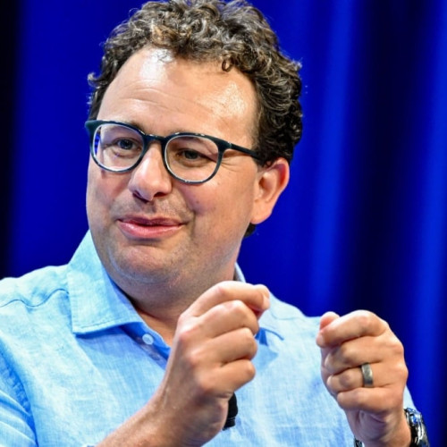 CEO-ul Anthropic face un avertisment serios despre IA. Iată ce greșește.