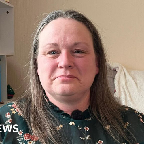 O femeie aşteaptă de trei ani o metodă de tratament pentru hemoragii abundente