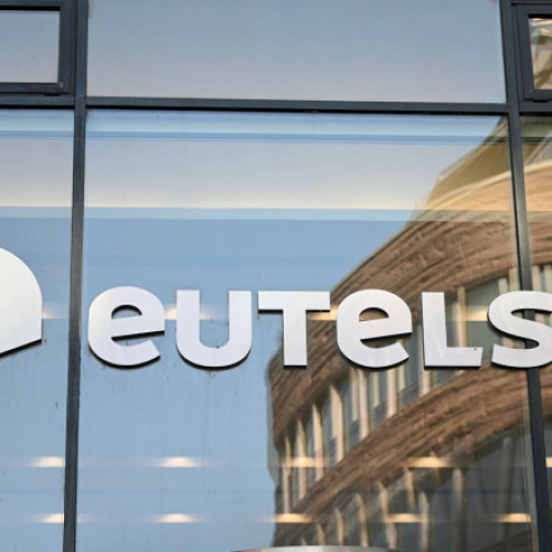 Franța blochează vânzarea antenelor Eutelsat către un fond suedez