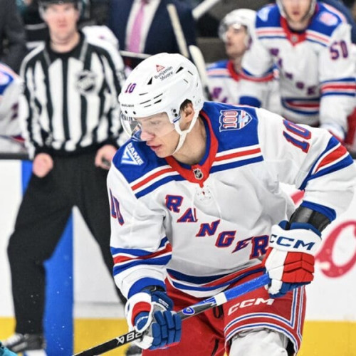 Sharks s-au interesat de Panarin, starul winger ar semna o extensie cu San Jose