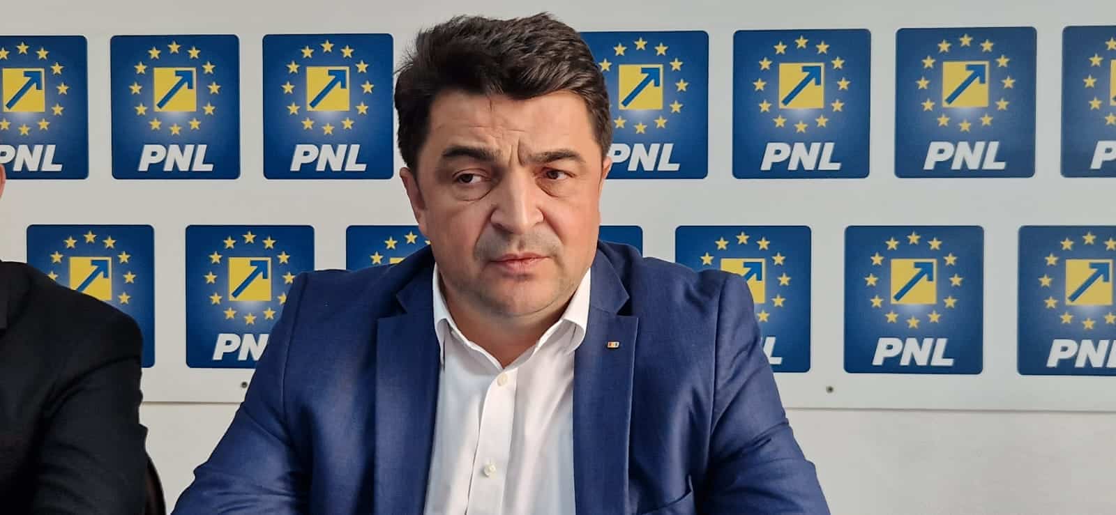Daniel Breaz, rectorul UAB, în cărți pentru ministerul Educației