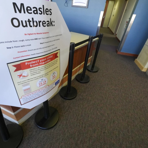 Un bar din Campus Corner identificat ca loc posibil de expunere la rujeolă