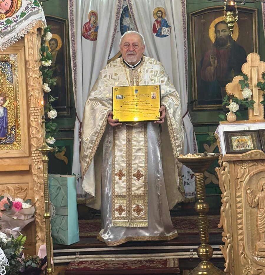 Un preot din Botoșani se pensionează după peste 40 de ani de slujire