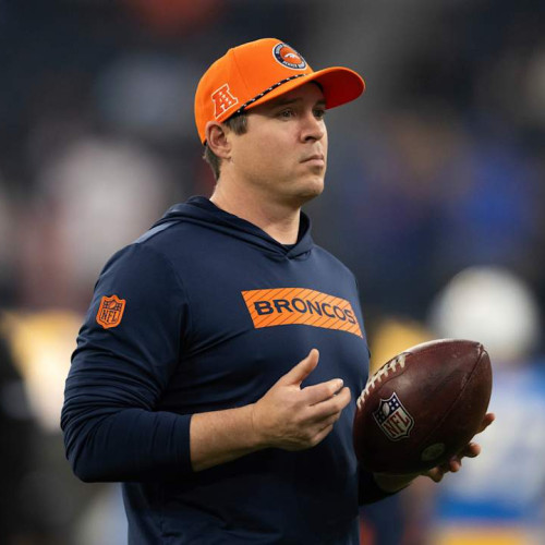 Buffalo Bills îl angajează pe antrenorul asistent al Broncos, Jim Leonhard, ca coordonator defensiv