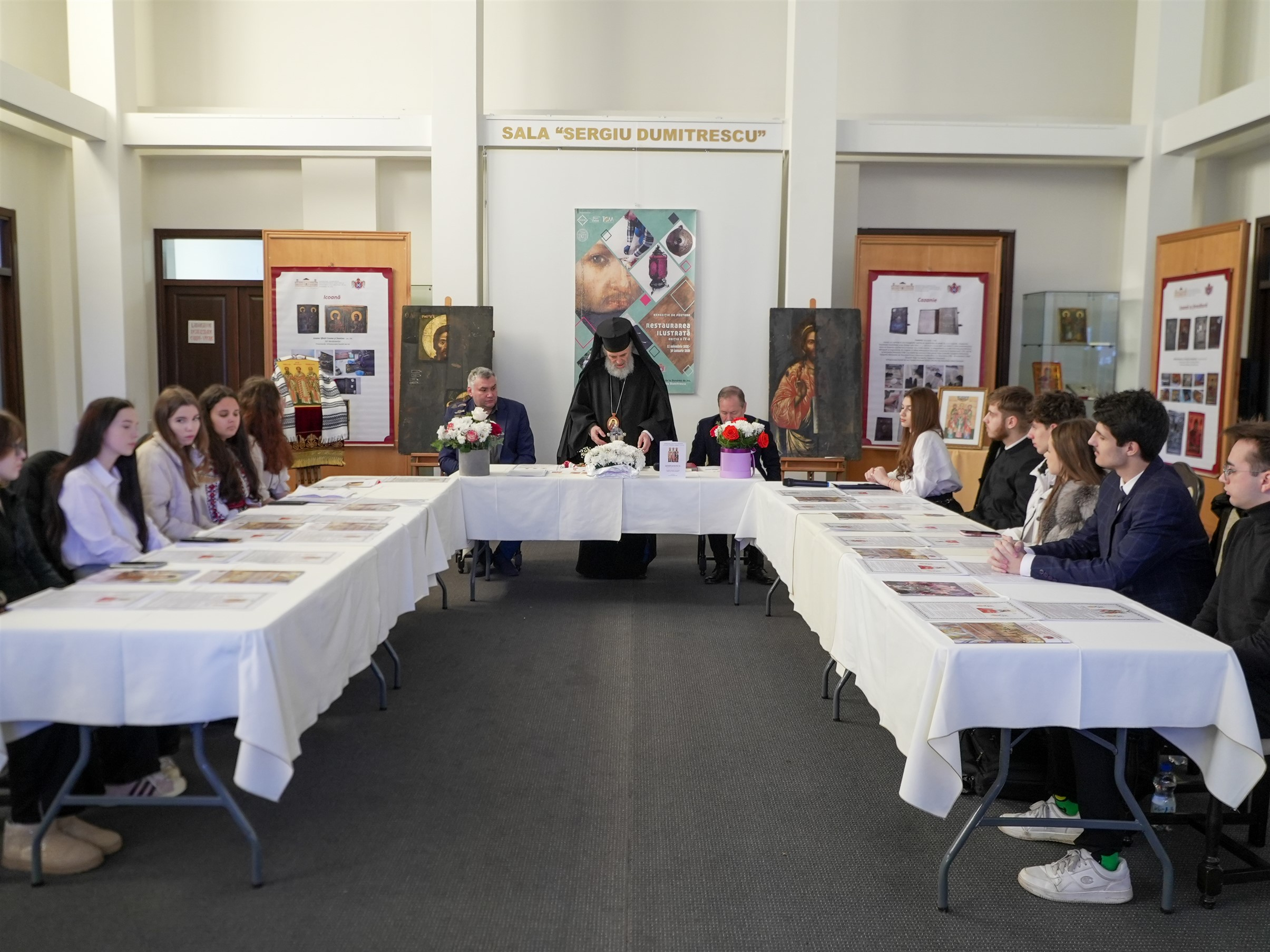 Manifestări culturale dedicate Sfinților Trei Ierarhi în Galați