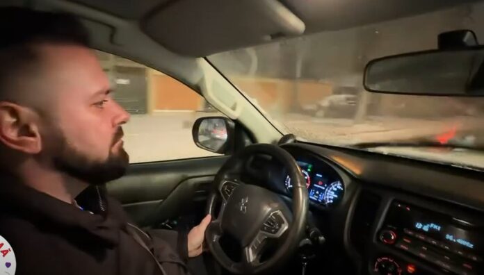 Primarul Piedone, prezent la deszăpezirea din Sectorul 5