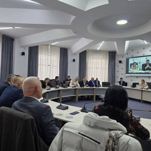 AFM își reformează strategia de finanțare prin consultarea administrațiilor locale