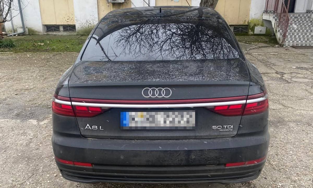 Autoturism de lux căutat în Germania, depistat în Zimnicea