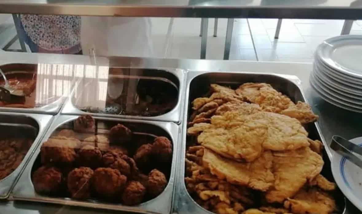 Peste 10.000 de elevi din Alba beneficiază de programul „Masă sănătoasă” în 2026