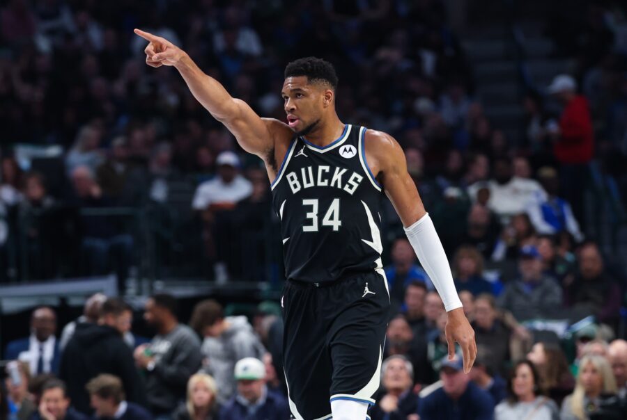 Latest On Giannis Antetokounmpo - Hoops Rumors
