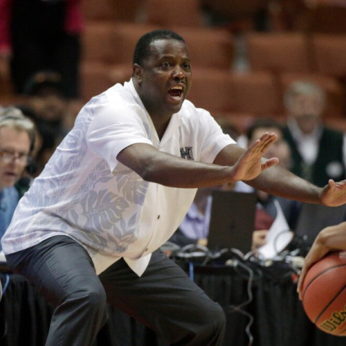 Antrenorul Benjy Taylor reținut după un incident cu echipa de la Morehouse