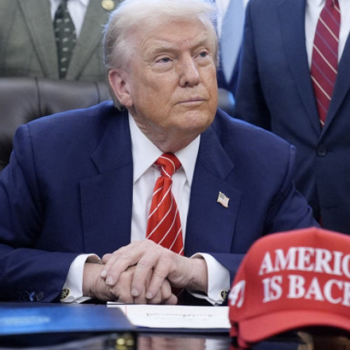 Donald Trump cere lui Vladimir Putin să încheie războiul din Ucraina