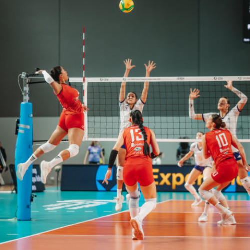 Volei Alba Blaj, pe ultimul loc în Liga Campionilor, avansează în Cupa CEV