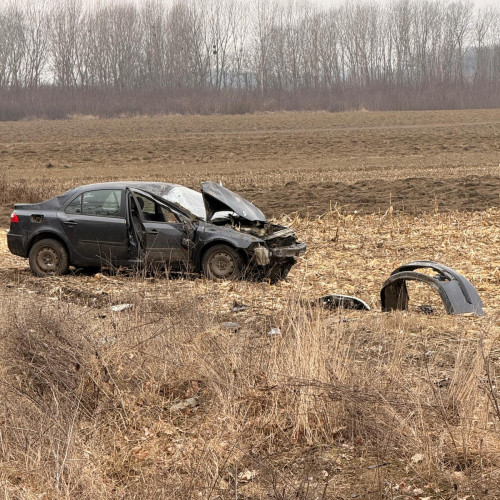 Accident rutier la Ion Creangă: o pasageră a fost rănită