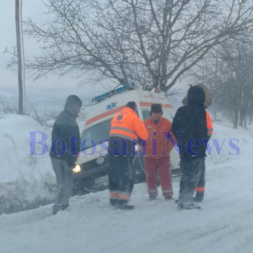Accident de ambulanță în Botoșani din cauza poleiului