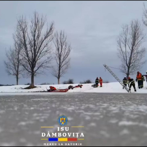 Pompierii dâmbovițeni își testează capacitatea de reacție în condiții de îngheț