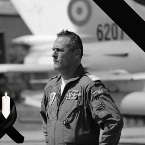 Aviația Română îl comemoră pe comandorul Valentin Dedițoiu