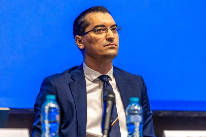 Răzvan Burleanu anunță îmbunătățiri în starea de sănătate a lui Mircea Lucescu