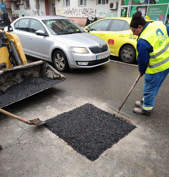 Ploile de gropi din București, remediate de Primărie